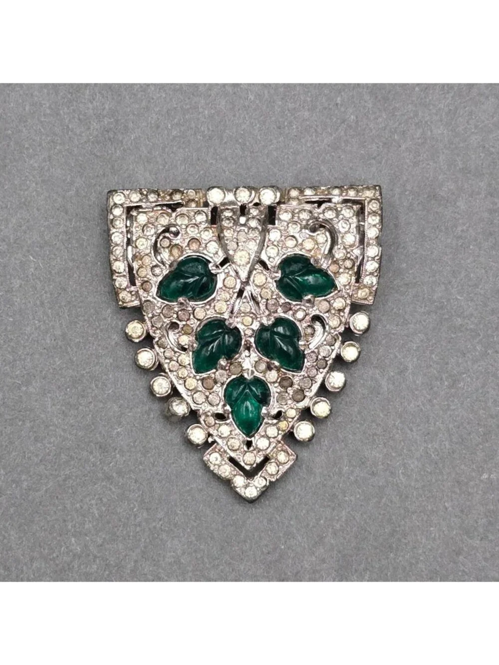 Rare Vintage KTF Trifari Art Deco Green Rhinestone Fur Dress Clip Pat. 2050804
